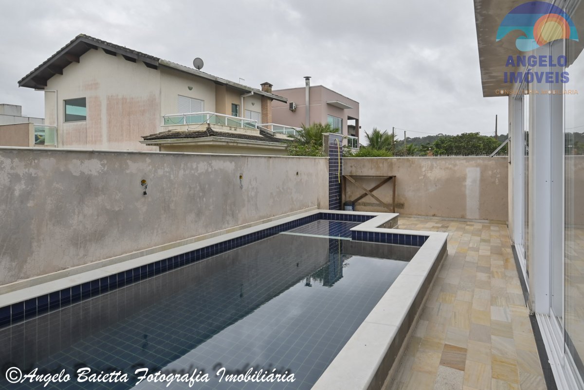Casa no bairro Bougainvillée IV