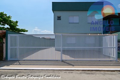 Apartamento á venda no bairro Belmira Novaes em Peruíbe