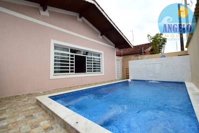 Casa para locação de temporada no bairro Florida em Peruibe