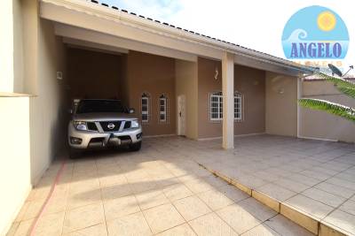 Casa para locação no bairro Jardim Peruibe, acima de 1200 metros da praia